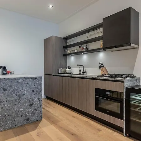 Apartment Charming - De Pijp *
