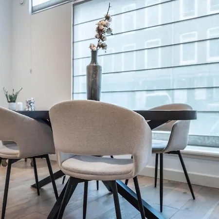 Appartement Charming - De Pijp *