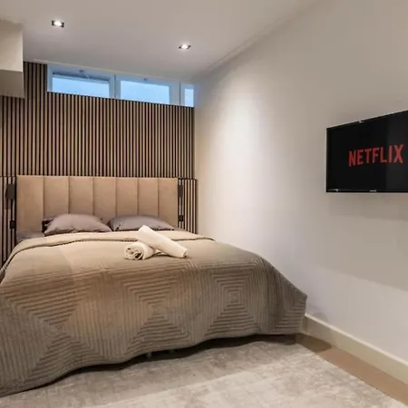 Charming - De Pijp Amsterdam